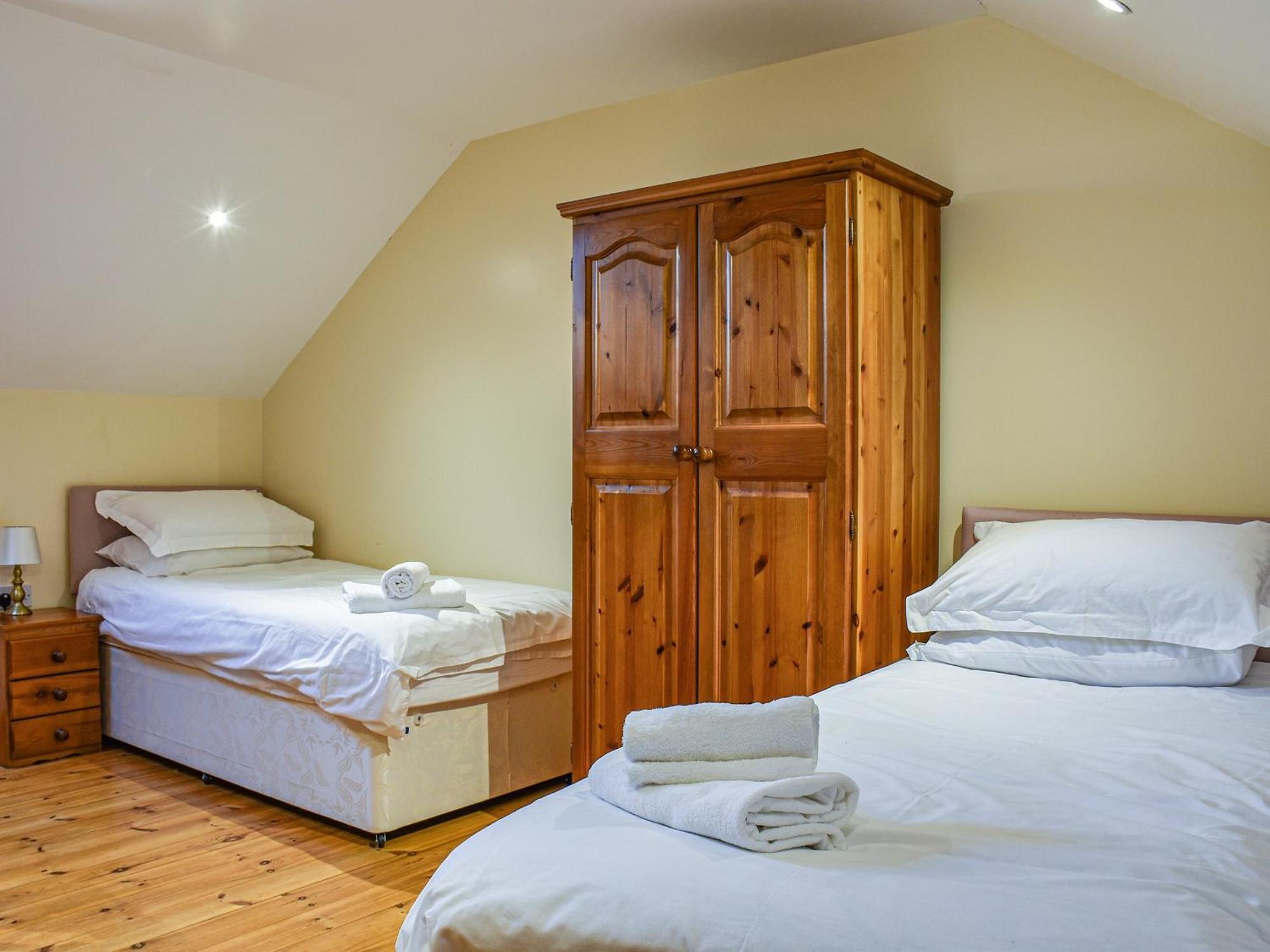 Poppy - Uk40102 Holiday home Dunvant