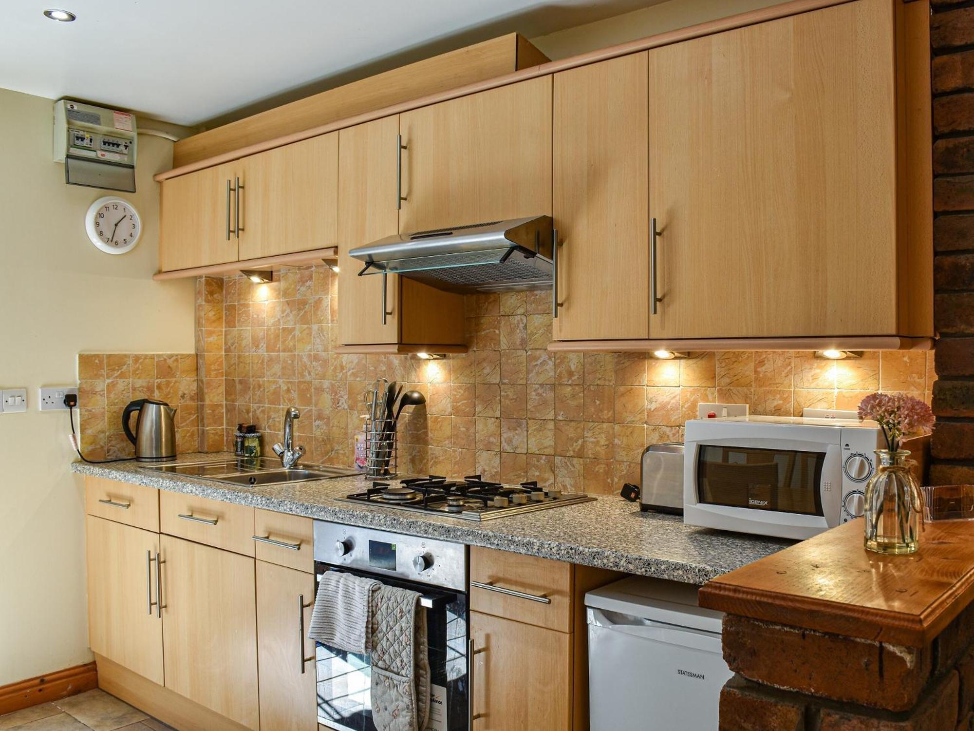 Poppy - Uk40102 Holiday home